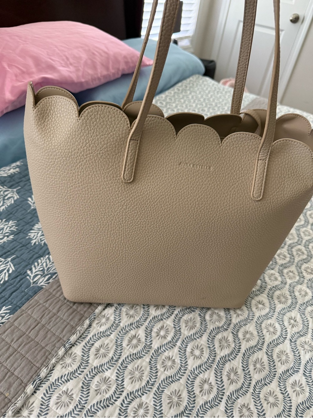 Scalloped-Top Tote